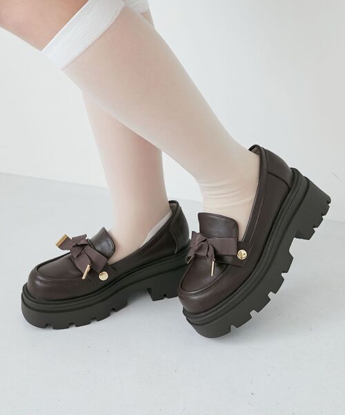 MAJESTIC LEGON(マジェスティックレゴン)の「2WAYボリュームローファー(ローファー・レディース・ブラック/ブラウン/アイボリー・MEDIUM/LARGE/X-LARGE/SMALL)」の22枚目の写真