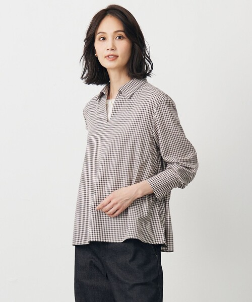 J.PRESS(ジェイプレス)の「サイロチェック スキッパー ブラウス(シャツ/ブラウス・レディース・アイボリー系3/ベージュ系3・T13)」の1枚目の写真