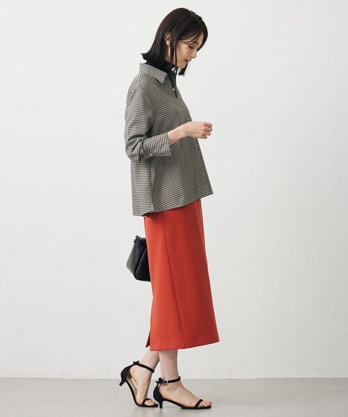 J.PRESS(ジェイプレス)の「サイロチェック スキッパー ブラウス(シャツ/ブラウス・レディース・アイボリー系3/ベージュ系3・T13)」の5枚目の写真