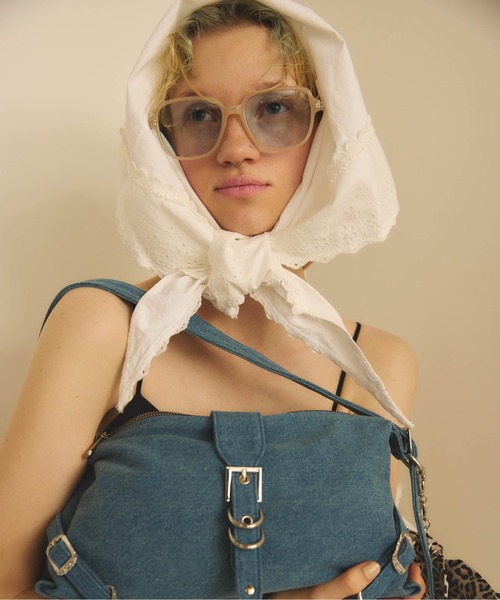 Carmelo（カーメロ）の「Oversize square sunglass（サングラス・レディース・グリーン/ブルー/ベージュ/ブラック・FREE）」の10枚目の写真