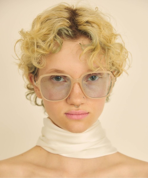 Carmelo（カーメロ）の「Oversize square sunglass（サングラス・レディース・グリーン/ブルー/ベージュ/ブラック・FREE）」の21枚目の写真