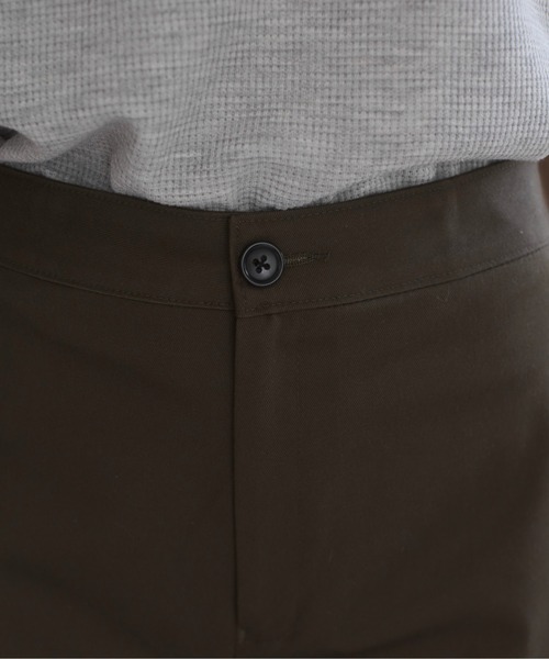 ANGIE(アンジー)の「センタープレススリムストレートスラックス(スラックス・レディース・カーキ・マルチサイズ)」の11枚目の写真