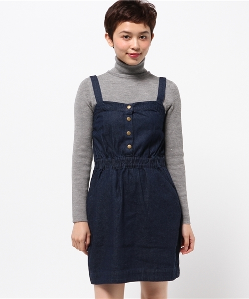 one after another NICE CLAUP（ワンアフターアナザーナイスクラップ）の「【ナイスクラップ】ジャンバースカート（ワンピース・レディース・ベージュ/キャメル/インディゴブルー・FREE）」の4枚目の写真