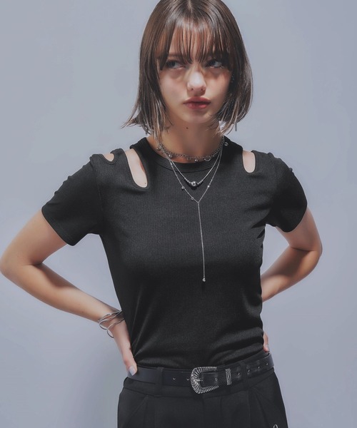 HARE(ハレ)の「デザインカットリブT(HARE)(Tシャツ/カットソー・レディース・ブラック/ピンク・FREE)」の2枚目の写真