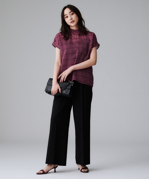 UNTITLED（アンタイトル）の「【シアー】チェックスタンドネックブラウス（シャツ/ブラウス・レディース・ブラック/ボルドー/アイボリー・44/48/50/00/02/04）」の8枚目の写真