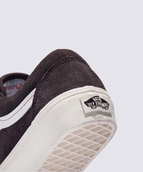 VANS(バンズ)の「オールドスクール ピッグスエード(スニーカー・メンズ・ダークブラウン・11/5/7/4.5/12/8.5/9.5/11.5/6.5/4/8/10/9/7.5/5.5)」の5枚目の写真