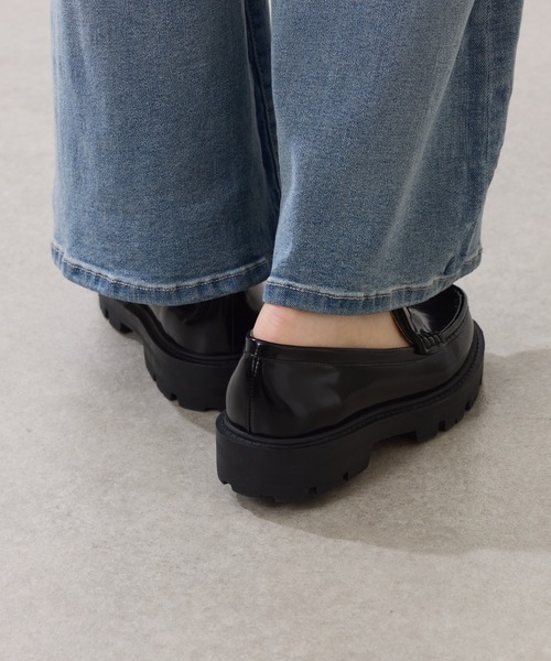 ARTESANOS（アルテサノス）の「ARTESANOS/PAPILLONNER別注/コインローファー（ローファー・レディース・ブラック・36/37/38）」の5枚目の写真