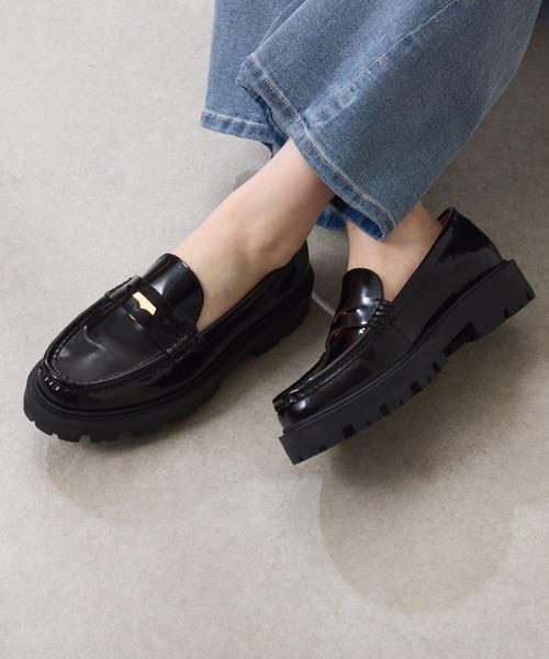 ARTESANOS（アルテサノス）の「ARTESANOS/PAPILLONNER別注/コインローファー（ローファー・レディース・ブラック・36/37/38）」の2枚目の写真