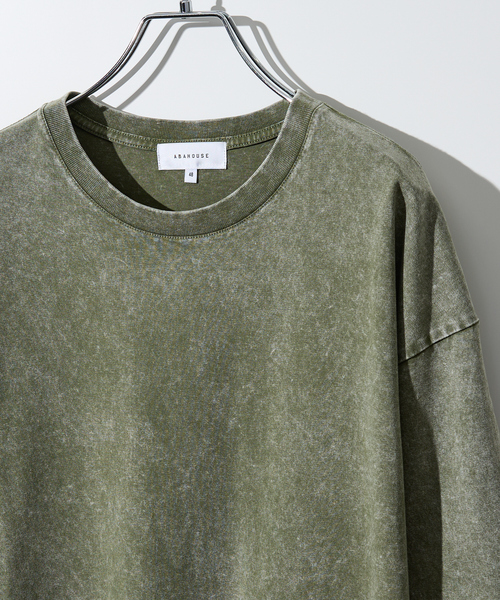 ABAHOUSE(アバハウス)の「【ピグメント加工】クルーネック半袖Tシャツ(Tシャツ/カットソー・メンズ・ブルー/カーキ/ベージュ/ブラック・46/48)」の4枚目の写真