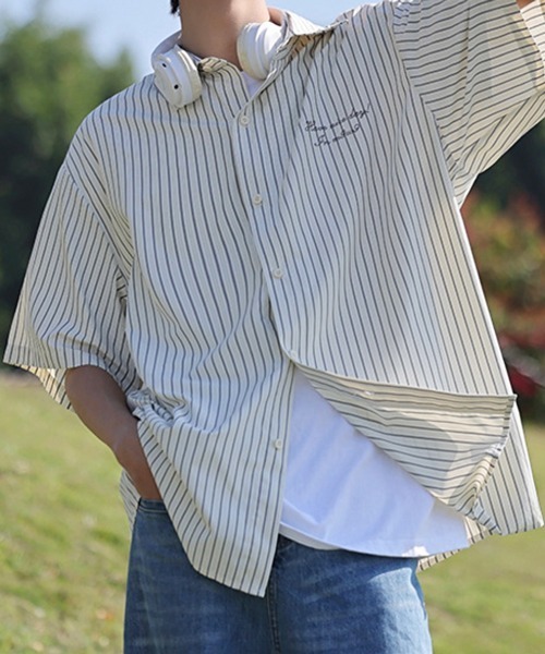 NOWLE(ノウル)の「【NOWLE】大人カジュアル 刺繍 ワンポイント 半袖 ストライプシャツ(シャツ/ブラウス・メンズ・ライトグリーン/ライトベージュ・MEDIUM/X-LARGE/LARGE)」の7枚目の写真