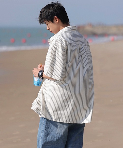 NOWLE(ノウル)の「【NOWLE】大人カジュアル 刺繍 ワンポイント 半袖 ストライプシャツ(シャツ/ブラウス・メンズ・ライトグリーン/ライトベージュ・MEDIUM/X-LARGE/LARGE)」の10枚目の写真