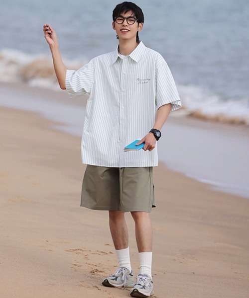 NOWLE(ノウル)の「【NOWLE】大人カジュアル 刺繍 ワンポイント 半袖 ストライプシャツ(シャツ/ブラウス・メンズ・ライトグリーン/ライトベージュ・MEDIUM/X-LARGE/LARGE)」の11枚目の写真