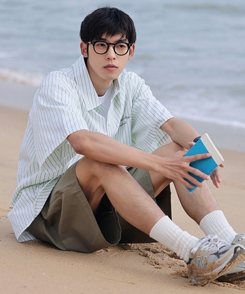 NOWLE(ノウル)の「【NOWLE】大人カジュアル 刺繍 ワンポイント 半袖 ストライプシャツ(シャツ/ブラウス・メンズ・ライトグリーン/ライトベージュ・MEDIUM/X-LARGE/LARGE)」の15枚目の写真