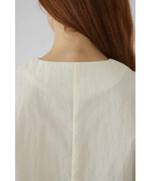 RIM.ARK(リムアーク)の「Volume sleeve v-neck SH ボリュームスリーブブイネックシャツ(シャツ/ブラウス・レディース・ホワイト/ブラック・FREE)」の9枚目の写真