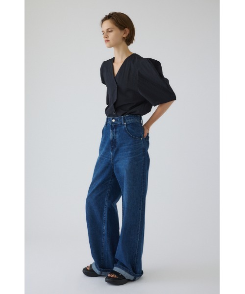 RIM.ARK(リムアーク)の「Volume sleeve v-neck SH ボリュームスリーブブイネックシャツ(シャツ/ブラウス・レディース・ホワイト/ブラック・FREE)」の18枚目の写真