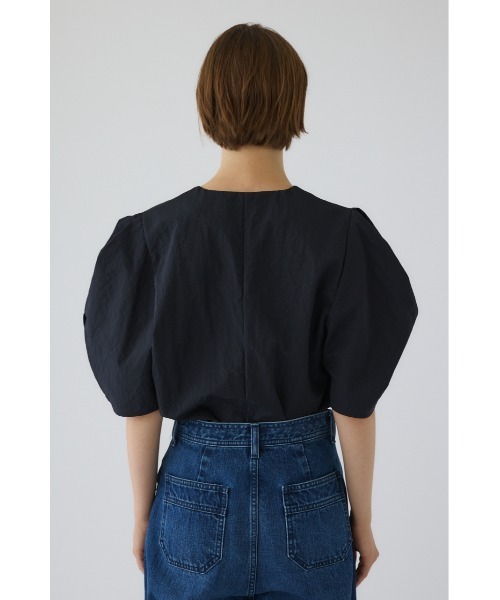RIM.ARK(リムアーク)の「Volume sleeve v-neck SH ボリュームスリーブブイネックシャツ(シャツ/ブラウス・レディース・ホワイト/ブラック・FREE)」の21枚目の写真