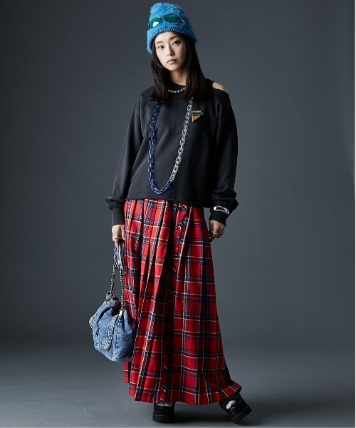 GEVS.（ジェイヴィス）の「綿100％ショルダーカットスウェット＜大きいサイズ有＞GEVS.（スウェット・レディース・サックスブルー/スミクロ・3L/LL/L/M/5L/4L）」の9枚目の写真