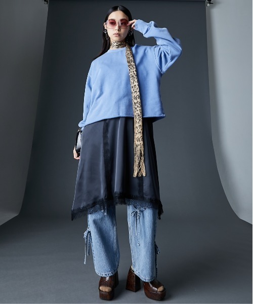 GEVS.（ジェイヴィス）の「綿100％ショルダーカットスウェット＜大きいサイズ有＞GEVS.（スウェット・レディース・サックスブルー/スミクロ・3L/LL/L/M/5L/4L）」の3枚目の写真