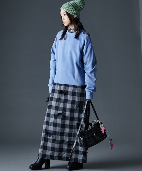 GEVS.（ジェイヴィス）の「綿100％ショルダーカットスウェット＜大きいサイズ有＞GEVS.（スウェット・レディース・サックスブルー/スミクロ・3L/LL/L/M/5L/4L）」の4枚目の写真