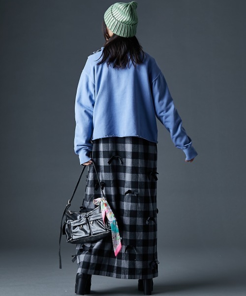 GEVS.（ジェイヴィス）の「綿100％ショルダーカットスウェット＜大きいサイズ有＞GEVS.（スウェット・レディース・サックスブルー/スミクロ・3L/LL/L/M/5L/4L）」の5枚目の写真