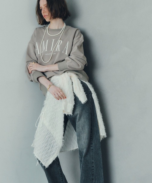 YECCA VECCA(イェッカヴェッカ)の「刺繍ロゴスウェット(スウェット・レディース・ネイビー/ベージュ/杢グレー・FREE)」の8枚目の写真