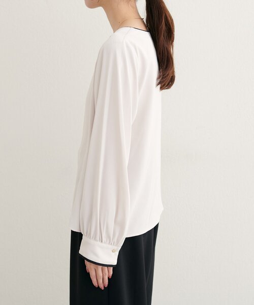 natural couture(ナチュラルクチュール)の「【WEB限定】バイカラー長袖ブラウス(シャツ/ブラウス・レディース・ネイビー/オフホワイト/サックスブルー/ピンクベージュ・FREE)」の16枚目の写真