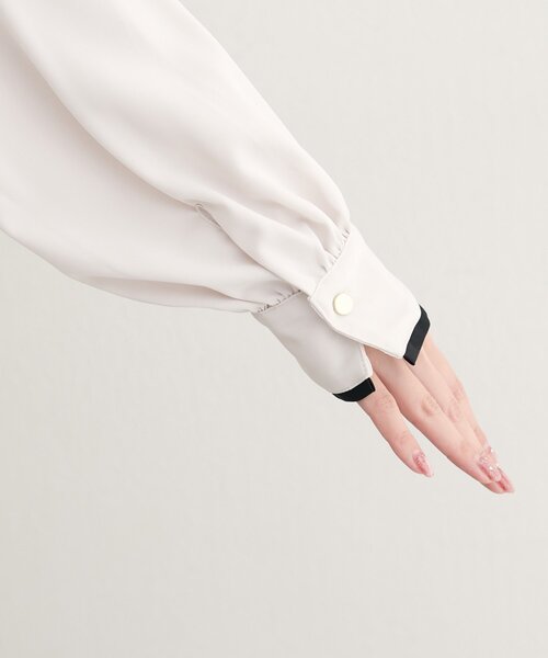 natural couture(ナチュラルクチュール)の「【WEB限定】バイカラー長袖ブラウス(シャツ/ブラウス・レディース・ネイビー/オフホワイト/サックスブルー/ピンクベージュ・FREE)」の20枚目の写真