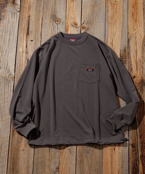 NANGA(ナンガ)の「NANGA/ナンガ 別注 neo-PRO スピンドル ポケット ロングスリーブTシャツ/日本製/遮熱/UVカット/吸水速乾/リラックスフィット(Tシャツ/カットソー・メンズ・ホワイト/チャコールグレー/ブラック/ブラウン・SMALL/MEDIUM/LARGE/X-LARGE)」の5枚目の写真