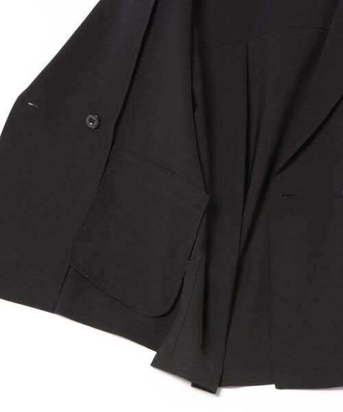 m.f.editorial(エムエフエディトリアル)の「【ストレッチ UVカット イージーケア】m.f.エディトリアル レディース ドライタッチ カルゼ シャツ ジャケット (セットアップ可能)(テーラードジャケット・レディース・ブラック/ベージュ・LARGE/MEDIUM)」の4枚目の写真
