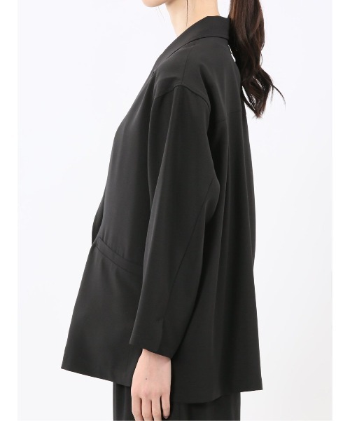 m.f.editorial(エムエフエディトリアル)の「【ストレッチ UVカット イージーケア】m.f.エディトリアル レディース ドライタッチ カルゼ シャツ ジャケット (セットアップ可能)(テーラードジャケット・レディース・ブラック/ベージュ・LARGE/MEDIUM)」の11枚目の写真