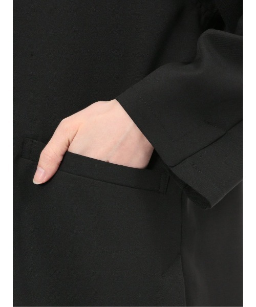 m.f.editorial(エムエフエディトリアル)の「【ストレッチ UVカット イージーケア】m.f.エディトリアル レディース ドライタッチ カルゼ シャツ ジャケット (セットアップ可能)(テーラードジャケット・レディース・ブラック/ベージュ・LARGE/MEDIUM)」の15枚目の写真