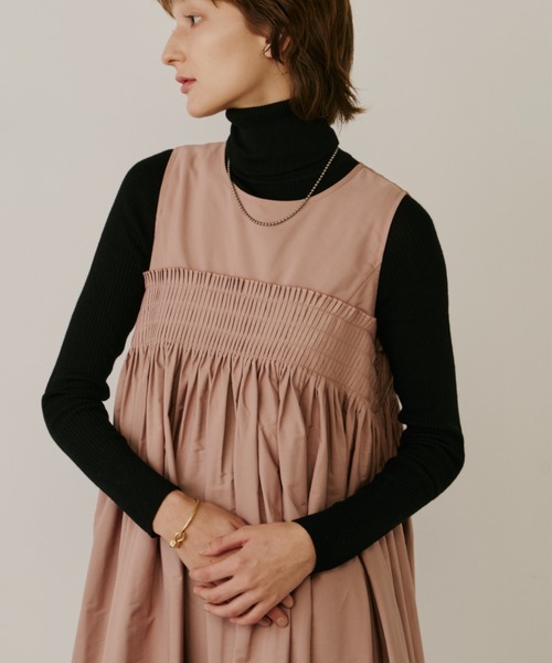 ピンタックギャザーワンピース（ワンピース）｜PERNA（ペルナ）の