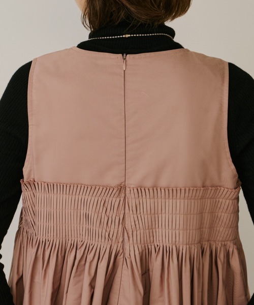 PERNA（ペルナ）の「ピンタックギャザーワンピース（ワンピース・レディース・ブラック/スモークピンク・MEDIUM/LARGE）」の18枚目の写真