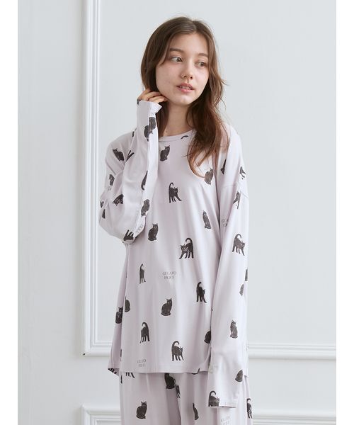 gelato pique（ジェラートピケ）の「CAT総柄ロンT（ルームウェア