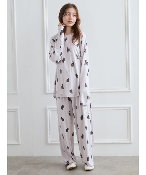 gelato pique（ジェラートピケ）の「CAT総柄ロンT（ルームウェア