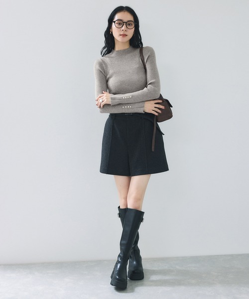 VIS（ビス）の「【美得】スリーブ釦アクセントリブニット/WEB限定FSサイズ・静電気防止（ニット/セーター・レディース・グレー/オフホワイト/ブラック/ホワイト系その他5/サックスブルー/レッド/キナリ/ブラウン系その他2・FS/FREE）」の16枚目の写真