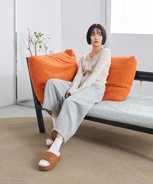 NIKE(ナイキ)の「ナイキ スポーツウェア フェニックス フリース ウィメンズ ルーズ ミッドライズ バレルパンツ / Nike Sportswear Phoenix Fleece Women's Loose Mid-Rise Barrel Pants IM7475-063 Dark Grey Heather(スウェットパンツ・レディース・グレー系その他・M/XL/L/XS/S)」の6枚目の写真