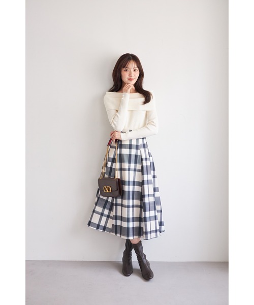 tocco closet(トッコ クローゼット)の「【ZOZO限定】袖口パールオフショルラメニットトップス(ニット/セーター・レディース・アイボリー/ブラック/ピンク/ピンクベージュ/シルバー・M)」の7枚目の写真