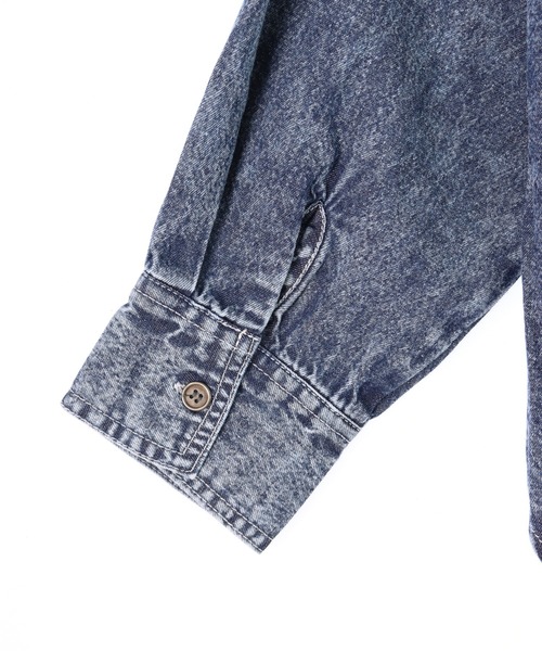 ANAP（アナップ）の「ケミカルウォッシュ 刺繍 オーバーサイズ デニム シャツ（シャツ/ブラウス・レディース・ブラック/ブルー・F）」の18枚目の写真