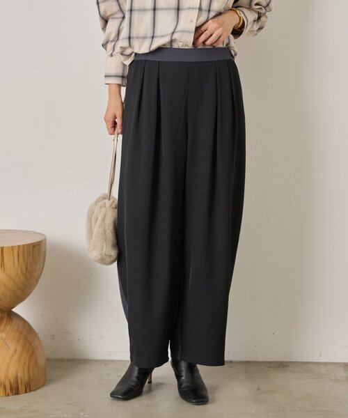 Jena espace merveilleux（ジェナ　エスパスメルヴェイユ）の「ビハイトロミカーブパンツ（その他パンツ・レディース・アイボリー/ブラック/カーキ・FREE）」の16枚目の写真