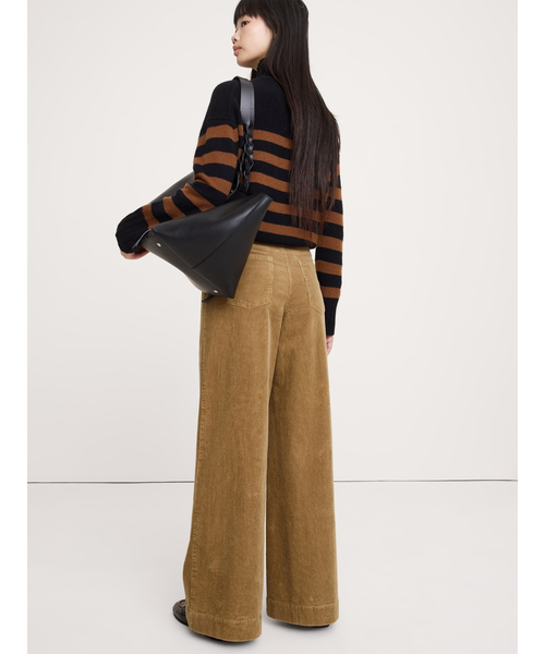 Banana Republic（バナナリパブリック）の「ハイライズ ワイドレッグ コーデュロイ プルオンパンツ（その他パンツ・レディース・ワイン/ブラック/ブラウン/グリーン・8/0/6/4/2）」の11枚目の写真