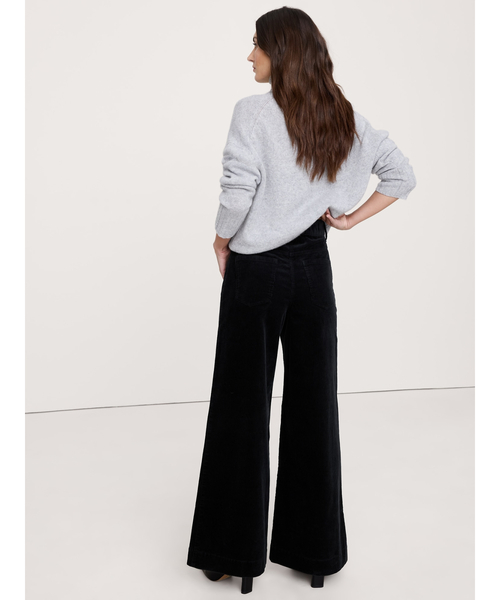 Banana Republic（バナナリパブリック）の「ハイライズ ワイドレッグ コーデュロイ プルオンパンツ（その他パンツ・レディース・ワイン/ブラック/ブラウン/グリーン・8/0/6/4/2）」の12枚目の写真