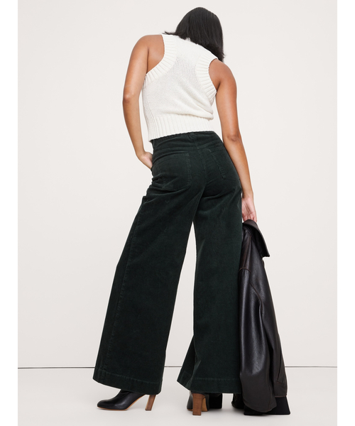 Banana Republic（バナナリパブリック）の「ハイライズ ワイドレッグ コーデュロイ プルオンパンツ（その他パンツ・レディース・ワイン/ブラック/ブラウン/グリーン・8/0/6/4/2）」の14枚目の写真