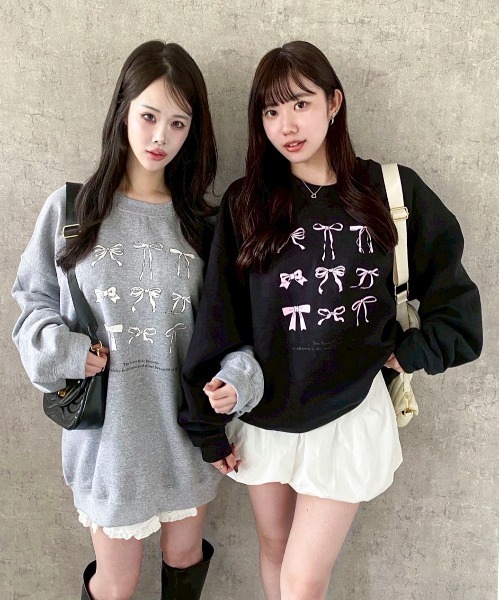 Mejoul(メジュール)の「【25年秋冬新作】【裏起毛】【ルームウェアにも!】ガーリーアソートグラフィックプリントビッグスウェット プルオーバーアニマル 猫 ワンポイント(スウェット・レディース・グレー系その他2/グレー系その他3/ピンク系その他2/ピンク系その他3/ブルー系その他/ピンク/ホワイト/レッド系その他/ホワイト系その他3/ホワイト系その他/レッド/ブラック系その他3/ホワイト系その他2/ブラック系その他/グレー/ブルー/ブラック系その他2/ピンク系その他/ブラック/グレー系その他・F)」の21枚目の写真