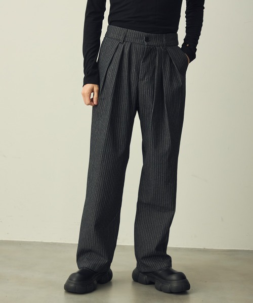 セール】Pinstripe 3-pleat straight slacks / ピンストライプ3