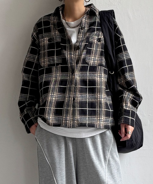 LBC(エルビーシー)の「モールチェックCPOシャツ(シャツ/ブラウス・レディース・ブラック/ベージュ/グリーン・M)」の16枚目の写真