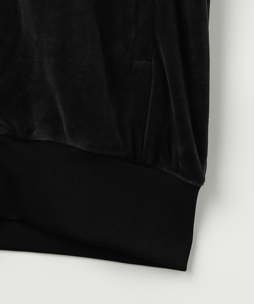 FREAK'S STORE(フリークスストア)の「限定展開 adidas/アディダス SST Adicolor Velour Track Top(ブルゾン・メンズ・ブラック/ネイビー・LARGE/XX-LARGE/X-LARGE/MEDIUM)」の7枚目の写真