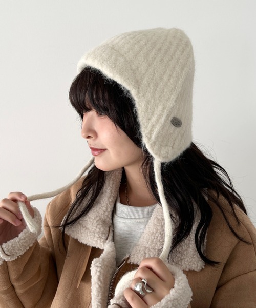 CLEA（クレア）の「プレート付きニットフライトキャップ（ニットキャップ/ビーニー・レディース・チャコールグレー/アイボリー/ブラック/ベージュ/ブラウン/レッド・FREE）」の12枚目の写真