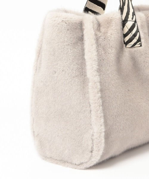 Elura（エルーラ）の「ミンクライクファートートL/607564（トートバッグ・レディース・ブラウン/グレー・FREE）」の15枚目の写真