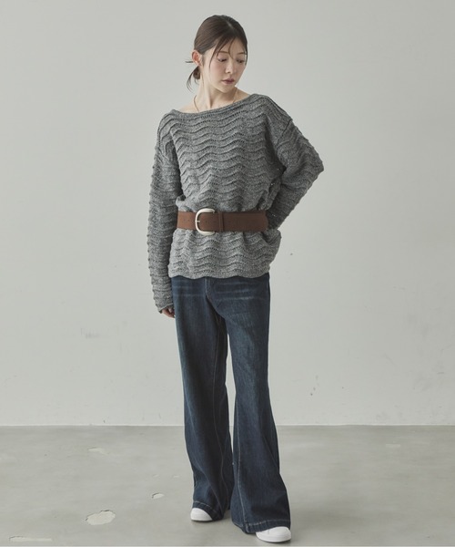 VIVID LADY(ビビッドレディー)の「裾フレアワイドデニムパンツ(デニムパンツ・レディース・ダークブルー・SMALL/MEDIUM)」の6枚目の写真